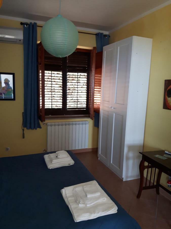 Villa Le Due Palme Isola delle Femmine Exterior foto